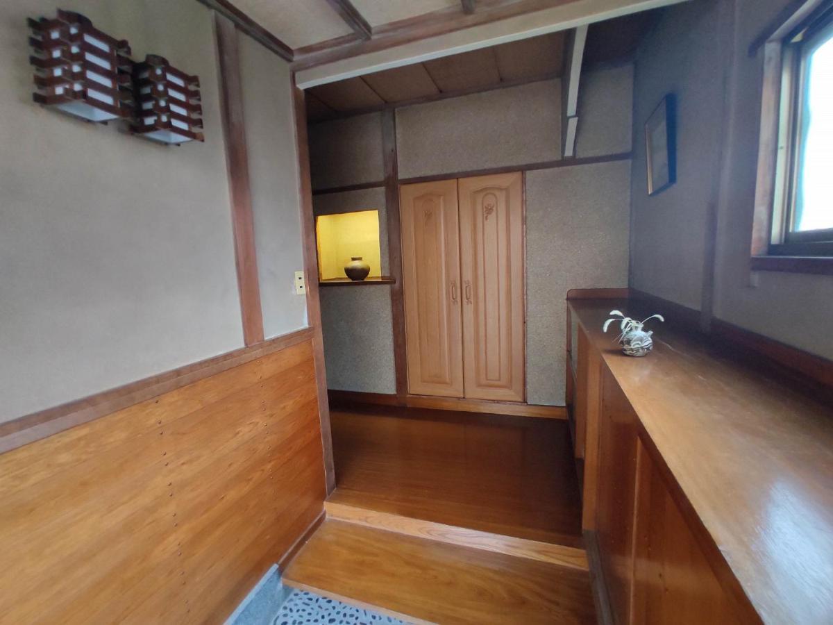 Guesthouse Kincha 駅東口 Уцуномія Екстер'єр фото